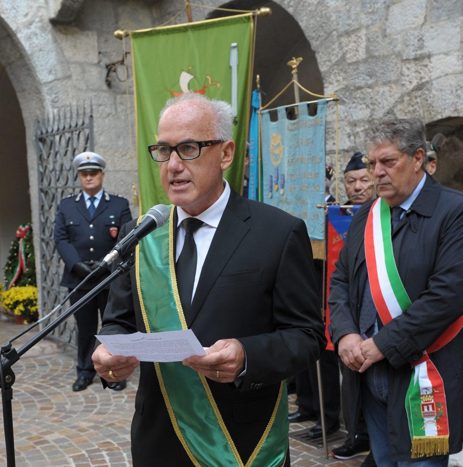 Manifesto comunicazione non ostile